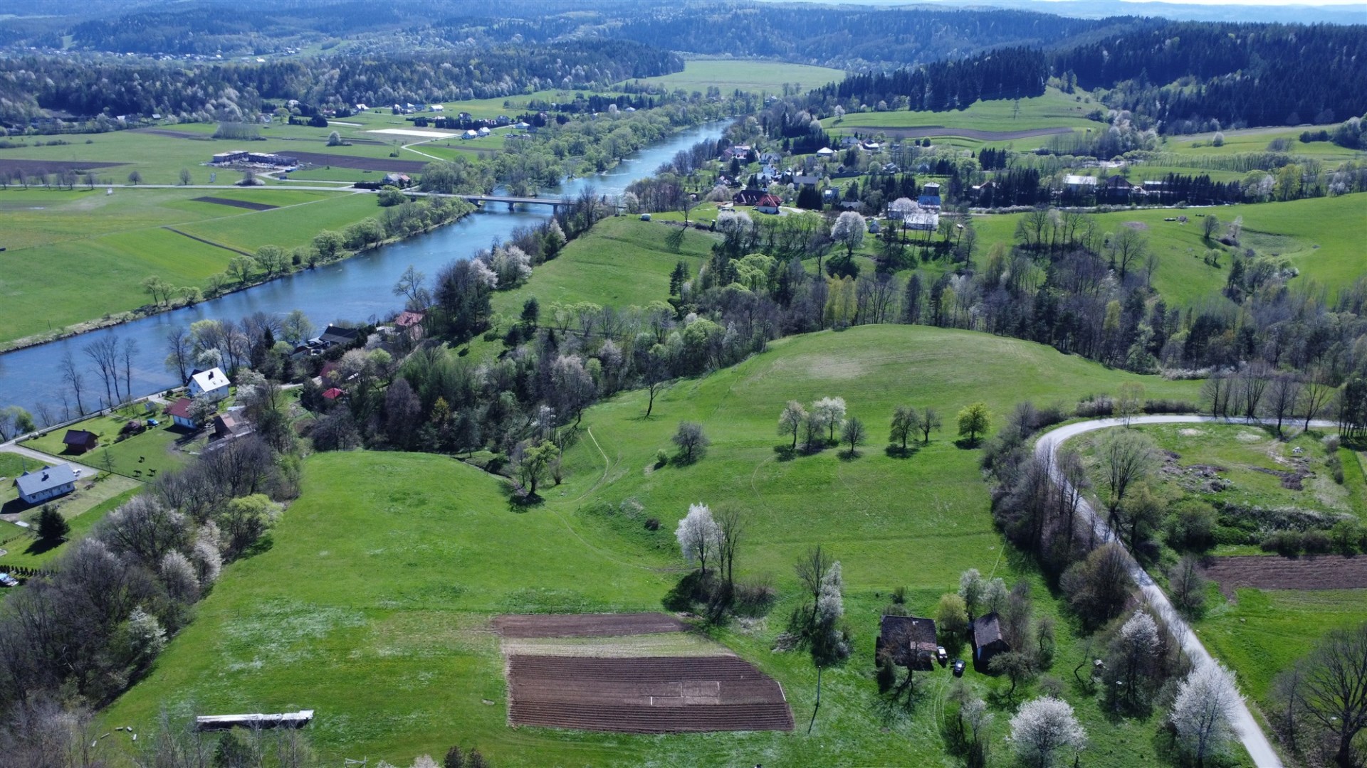 Działka 20 ar z wydaną decyzją WZ Postolów