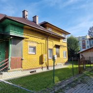 Mieszkanie z ogrodem, 3 pokoje, do remontu