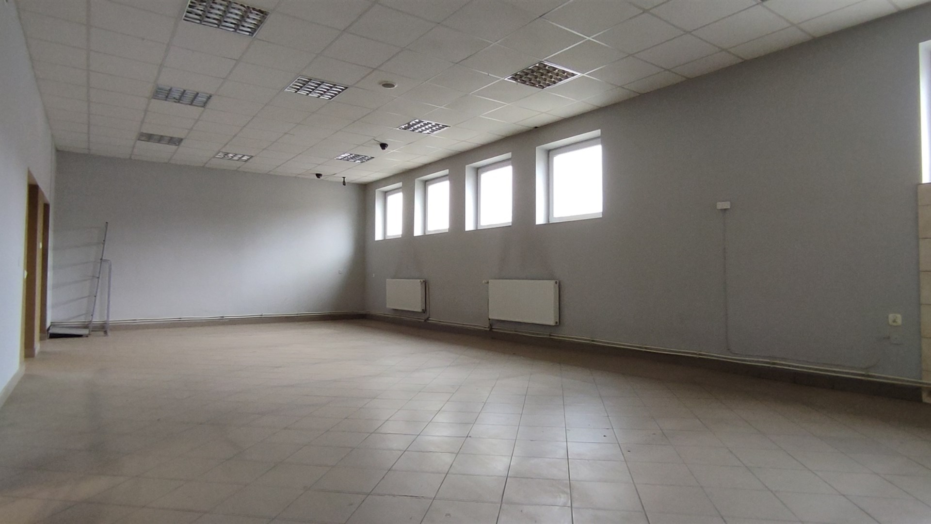 Lokal przy drodze krajowej
