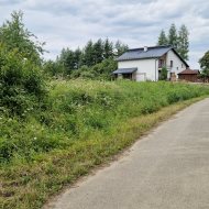 Działka w spokojnej okolicy w miejscowości Lalin