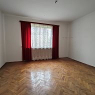 Dom w Bykowcach na sprzedaż 