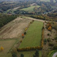 Działka z potencjałem inwestycyjnym obok winnicy  