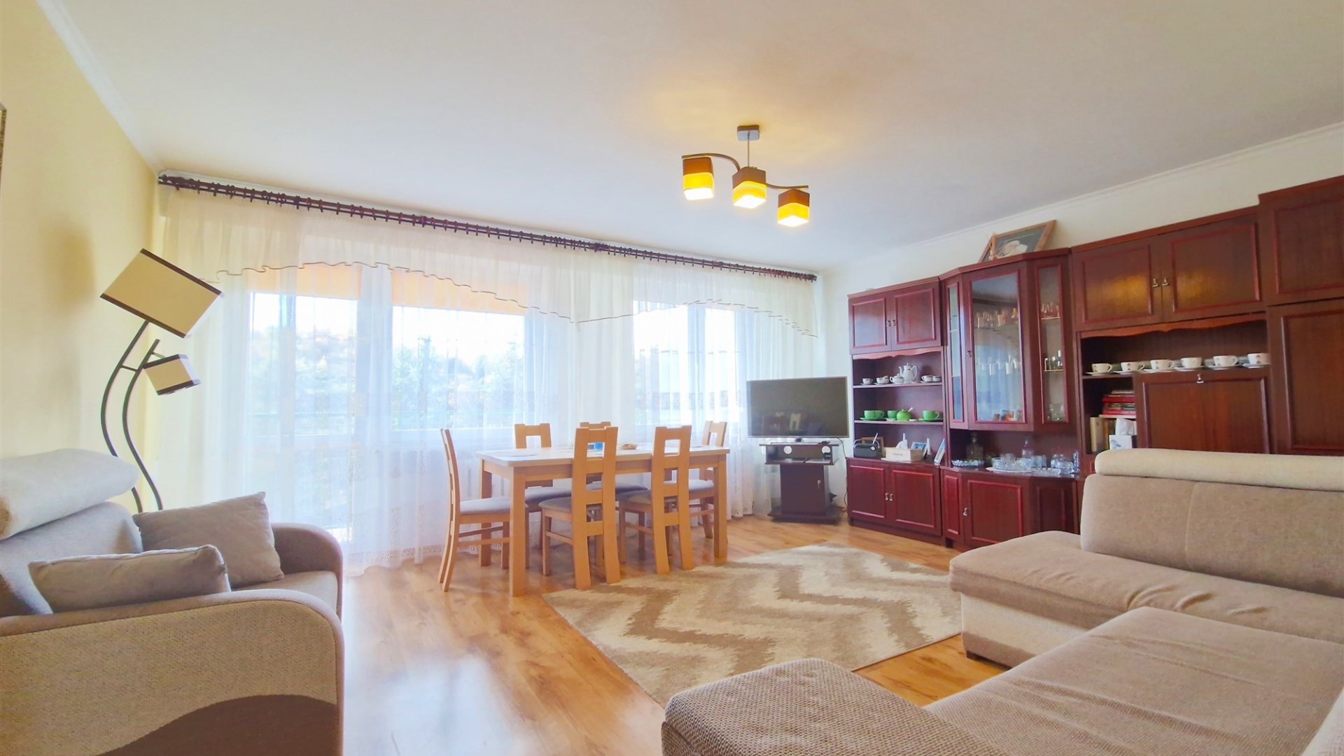 Atrakcyjne, słoneczne mieszkanie na ul. Sadowej