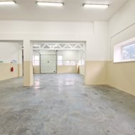 Atrakcyjny obiekt usługowy w Bukowsku