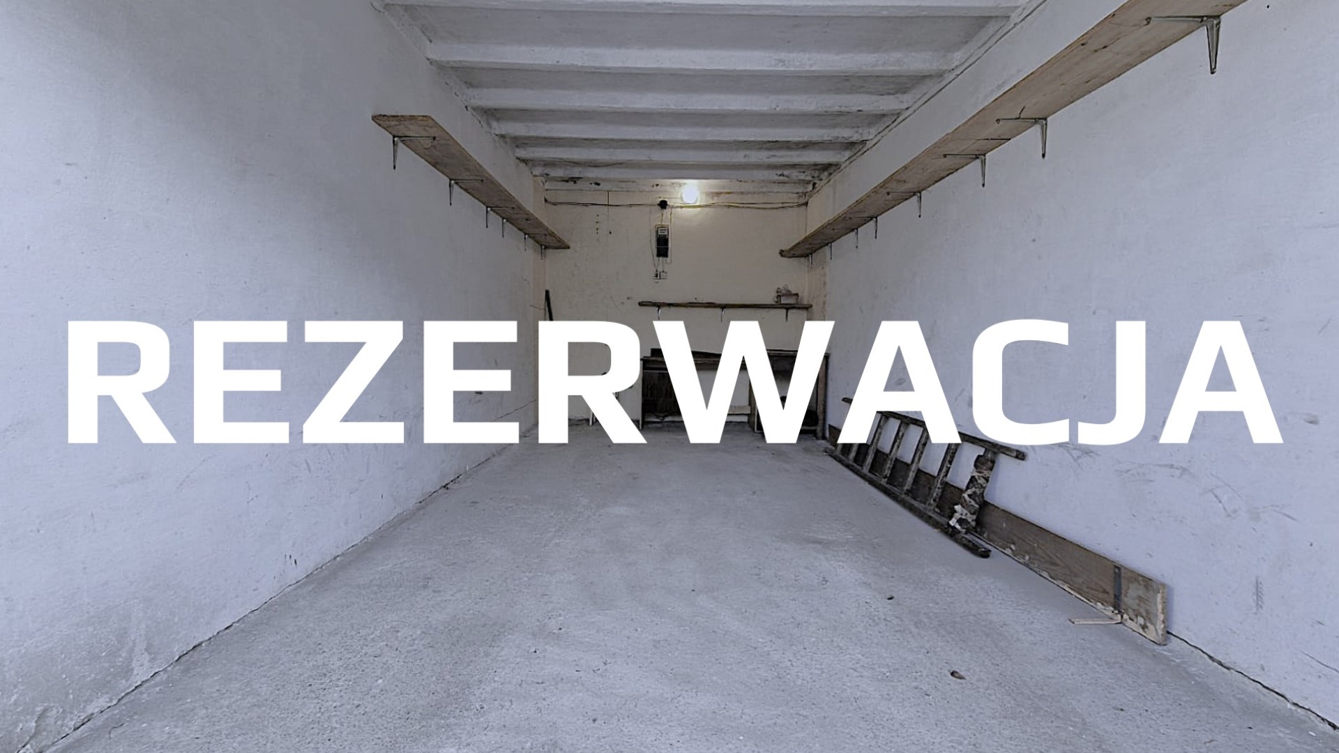 Garaż murowany z oświetleniem i instalacją el.