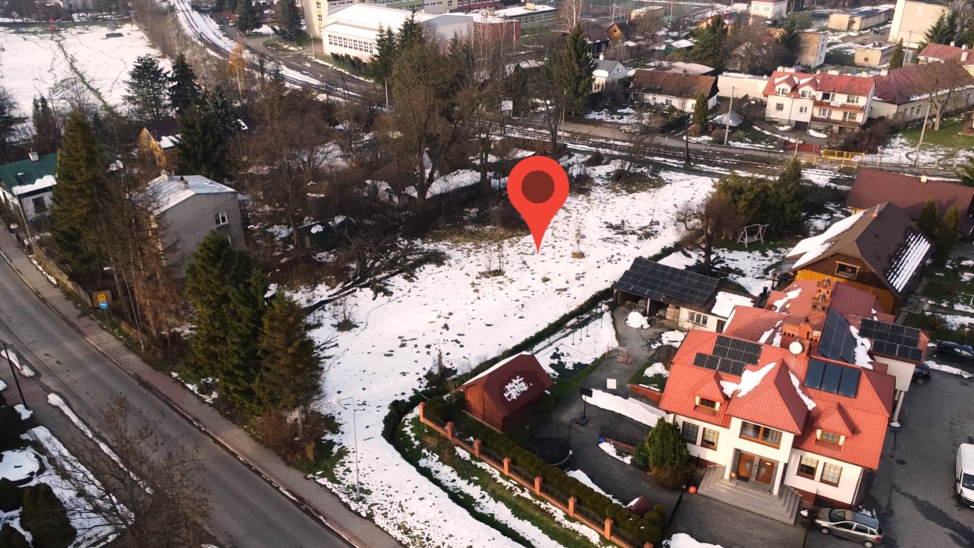 Inwestycyjna działka Sanok ul. 800-lecia 