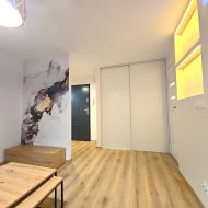 Bardzo atrakcyjne mieszkanie na wynajem, Wójtostwo