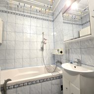 Przytulne 3 pokoje z niskim czynszem, Wójtostwo