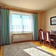 Ciekawy dom w super lokalizacji. 