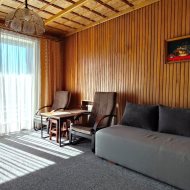 Ciekawy dom w super lokalizacji. 