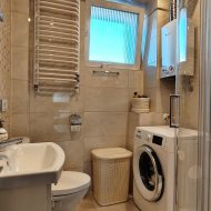 Ciekawy dom w super lokalizacji. 