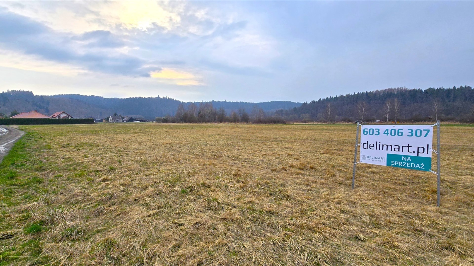 Atrakcyjne działki budowlane w miejscowości Huzele