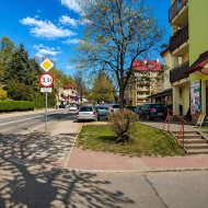 Mieszkanie na niskim  parterze wejscie z ulicy 