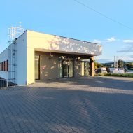 Lokal handlowo - usługowy przy drodze krajowej