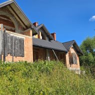 Kultowa Posiadłość z Historią – Cisna